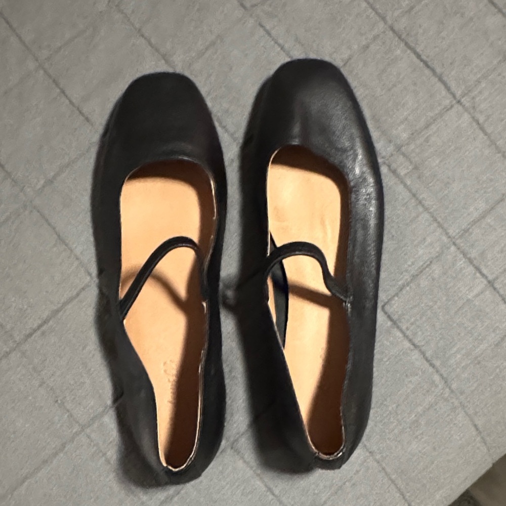 Madewell Greta flats size 9.5